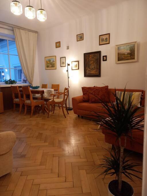 Apartamenty - Mi Stare Miasto Warsaw Exterior photo